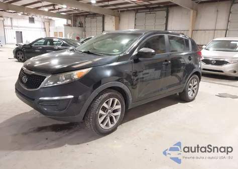 2015 Kia Sportage Lx z USA, uszkodzony, nr VIN KNDPB3AC7F7737957
